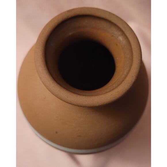 Terracotta Hand Painted Vase with Lizard Motif South West - Picture 7 of 12